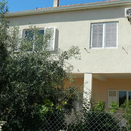 アパート Bartulovi Dvori Poljica