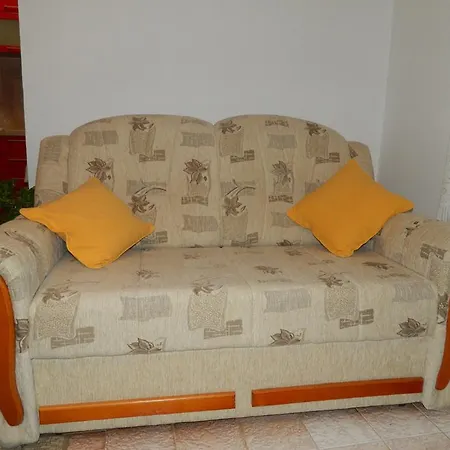 Bartulovi Dvori アパート Poljica