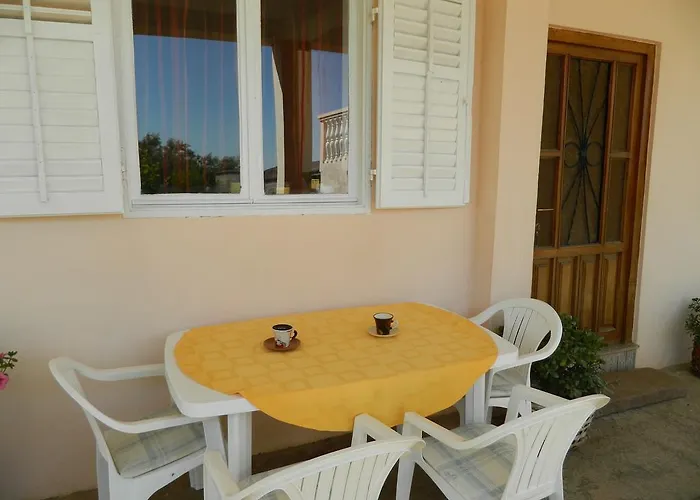 Bartulovi Dvori Apartman Poljica